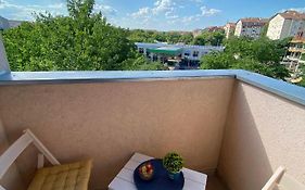 D Apartment Free Private Parking Fast Wi-Fi